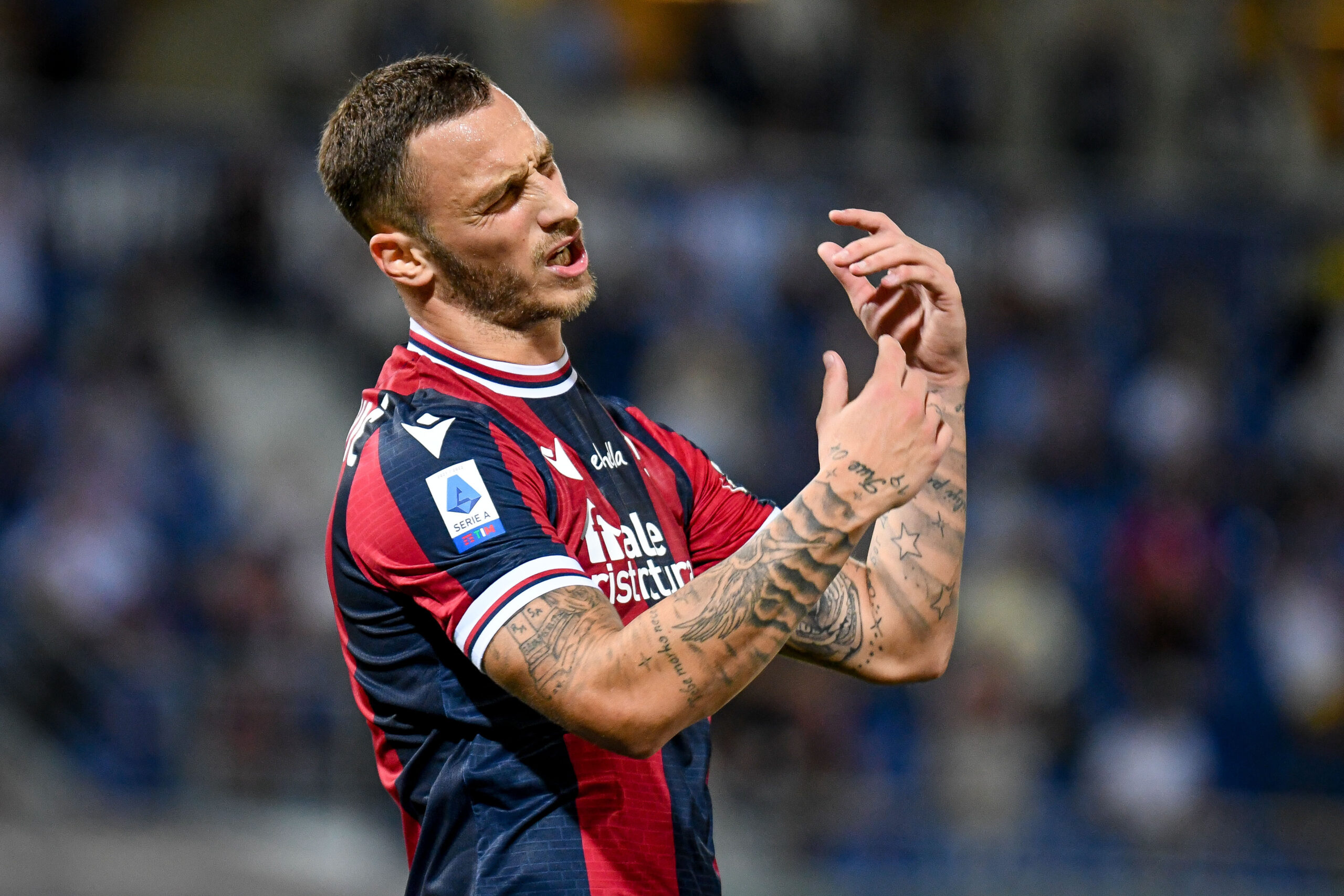 Bologna Infortunio Arnautovic Nuova Lesione E Tempi Di Recupero