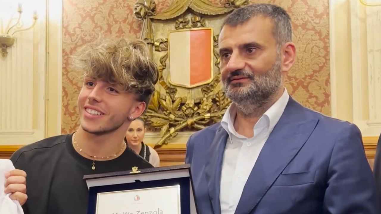 Mattia il vincitore di Amici 22