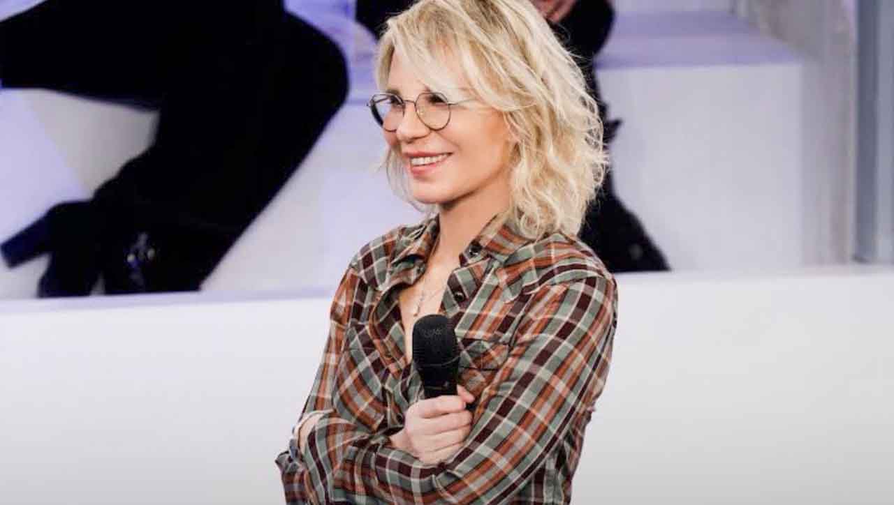 Maria De Filippi costretta a cambiare